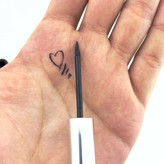 قیمت خط چشم مشکی ماژیکی لورا بیوتی (پوکه سبز)Lura beauty