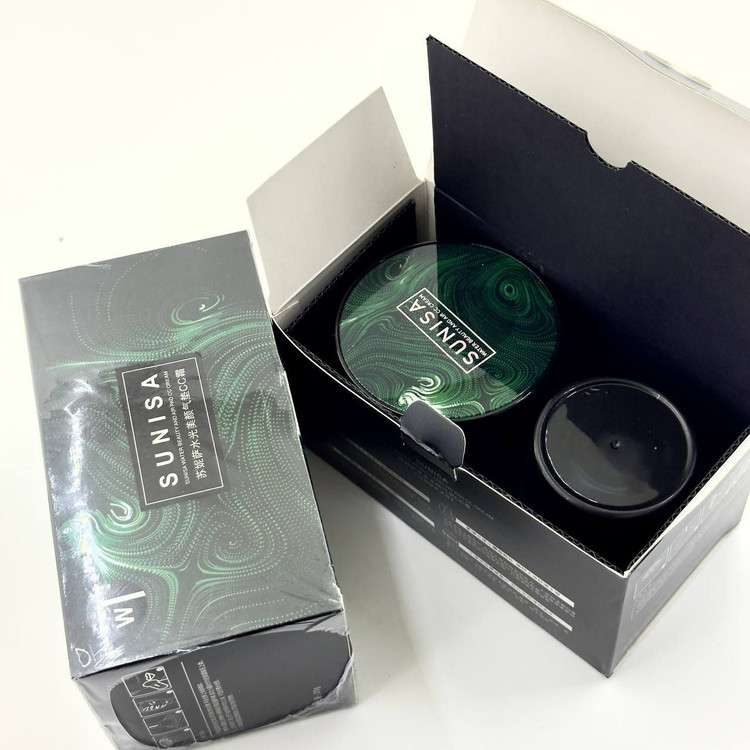 سفارش کوشن سی سی کرم سبز رنگ سانیسا همراه با پد قارچی