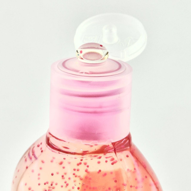 سفارش شامپو بدن ژلی سیلکی پیچ حاوی اسکراب بیول 400 میل نرم کننده پوست پس از استحمام