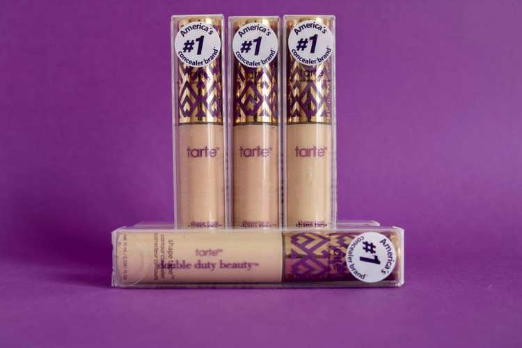 خرید کانسیلر مایع شیپ تیپ تارت های کپی