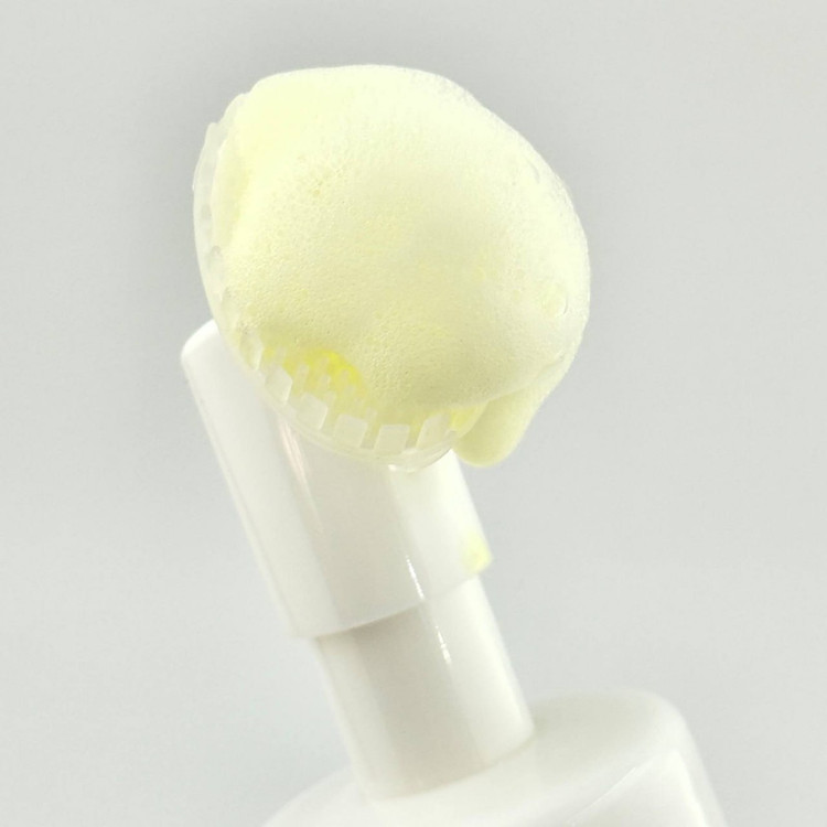 سفارش فوم شستشو صورت براش دار AHA لنسیاد 150 میل lansyad