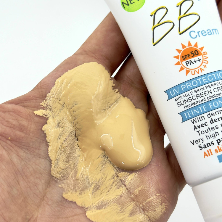 سفارش بی بی کرم گارنیر رنگ روشن و لایت با SPF50