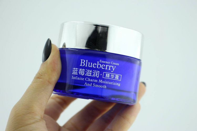 سفارش کرم جوان کننده بلوبری بیوآکوا مدل wonder