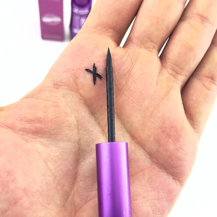 سفارش خط چشم ماژیکی پوکه فلزی لورا بیوتی (پوکه بنفش) ضدآب