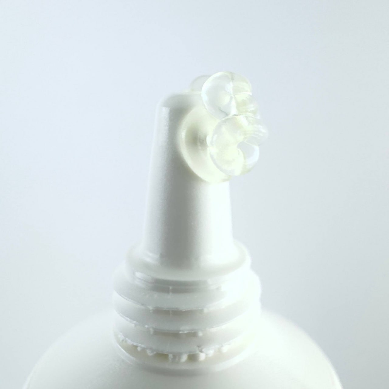 سفارش پرایمر صورت تیوپی نیوول با حجم 30 میل ( ترکیه )