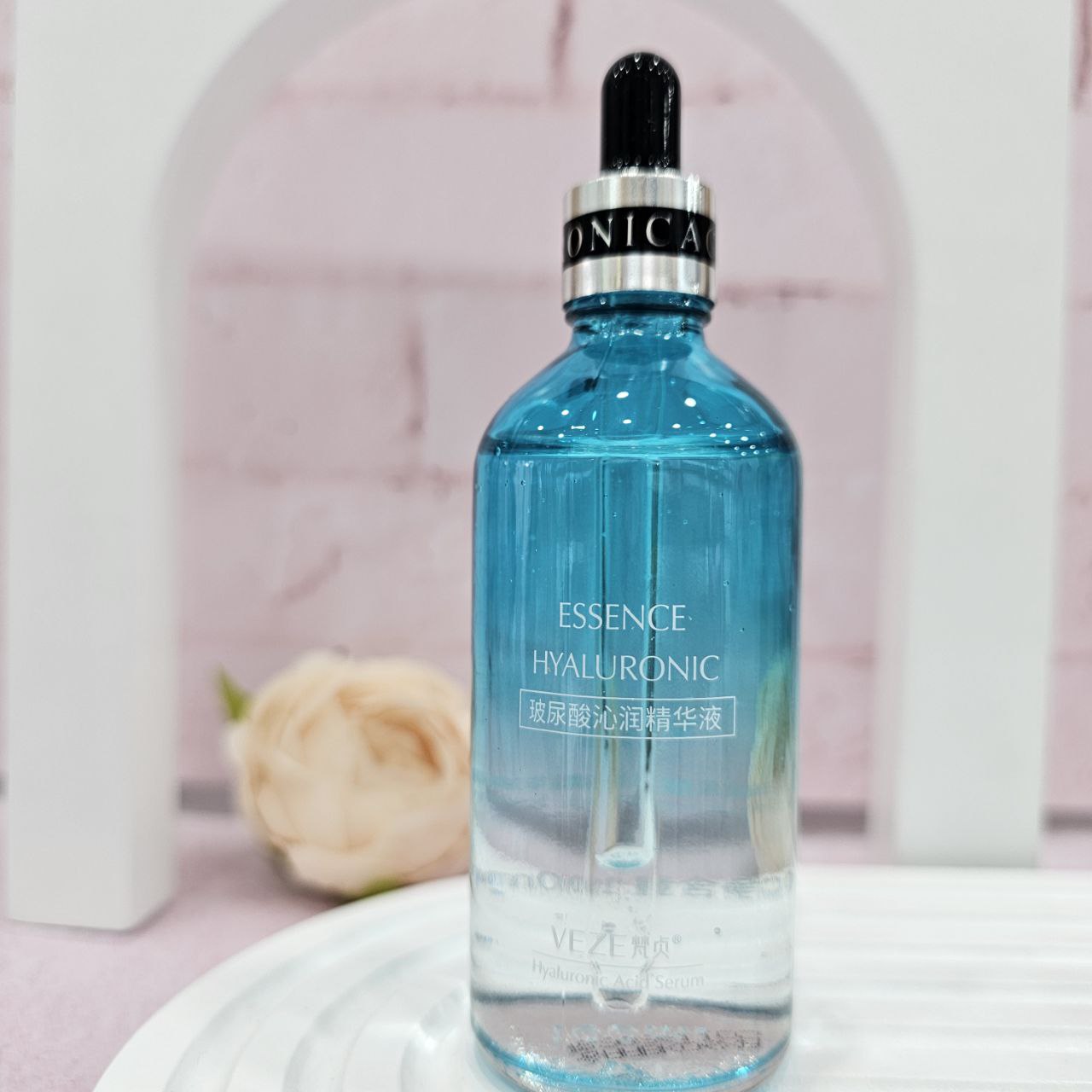 خرید سرم هیالورونیک اسید وزه