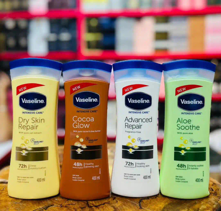 سفارش لوسیون بدن وازلین اصل در انواع پوست چرب و خشک